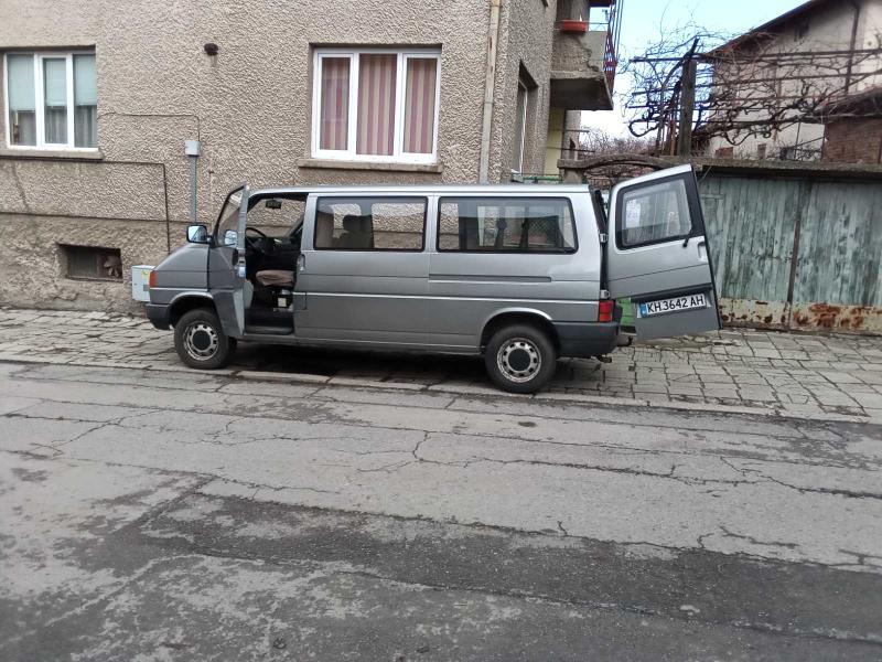 VW Transporter 2.4 D - изображение 4