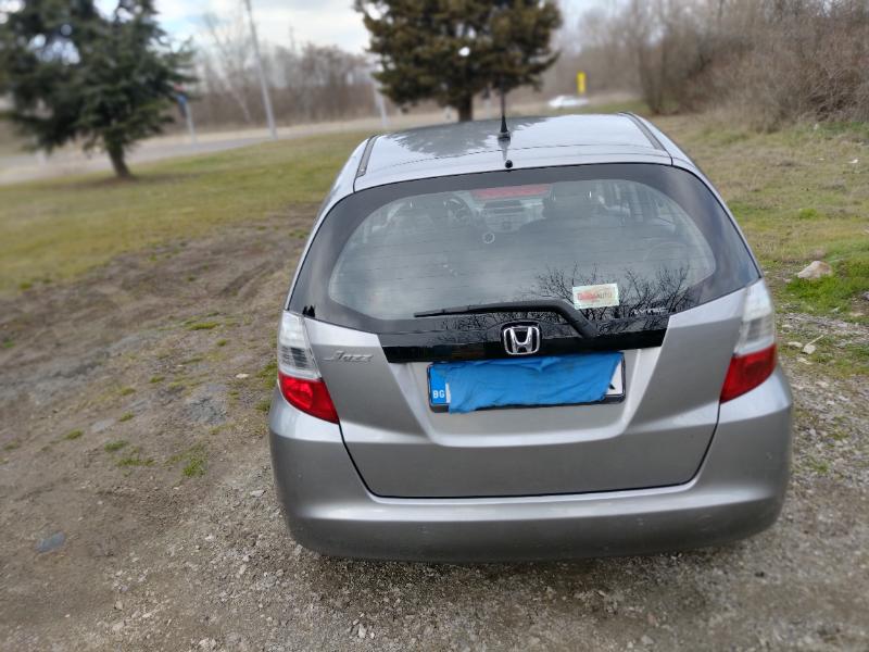 Honda Jazz 1.3 i-vtec - изображение 4