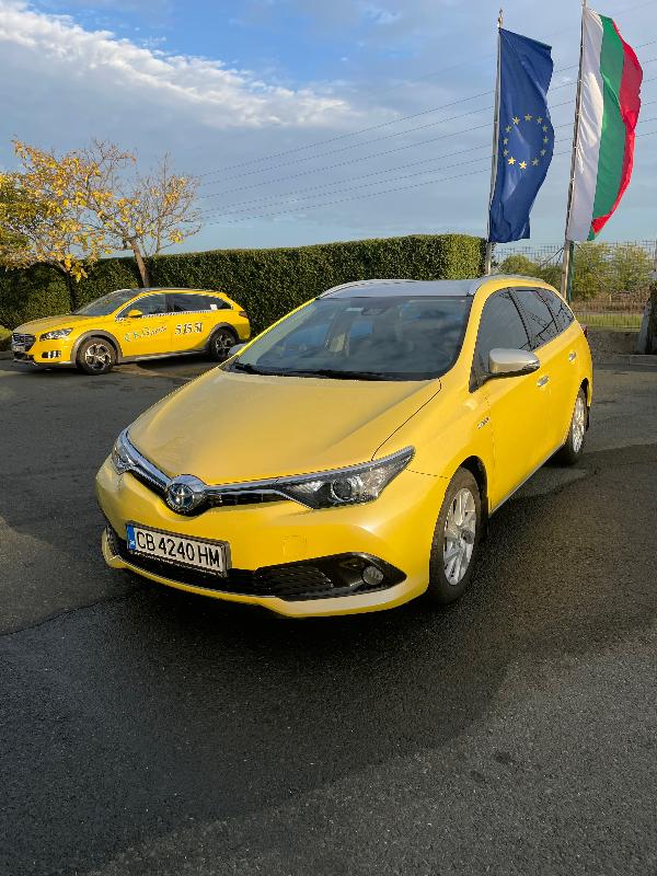 Toyota Auris 1.8 - изображение 3