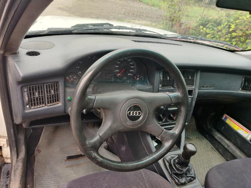 Audi 80 1.8 - изображение 4