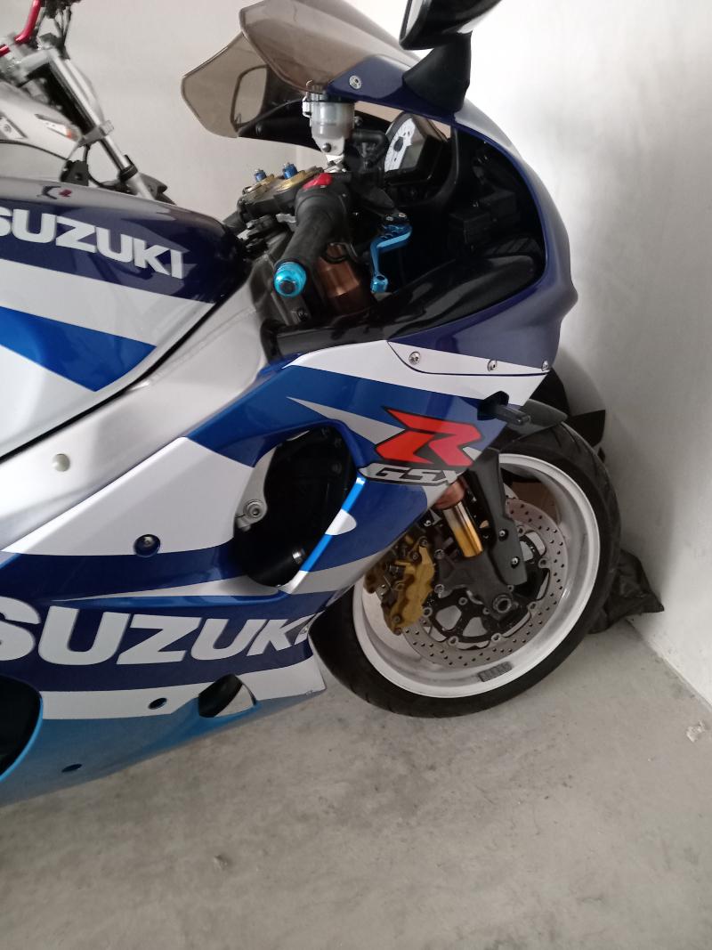 Suzuki Gsxr 1000 - изображение 4