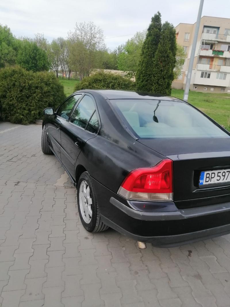 Volvo S60 2,4 D5 - изображение 3