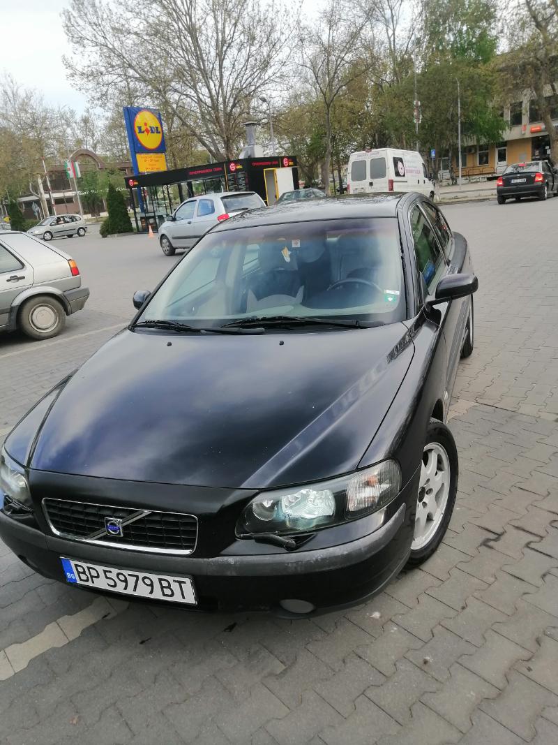 Volvo S60 2,4 D5 - изображение 6