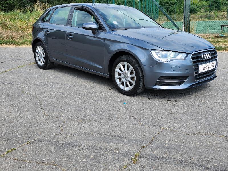 Audi A3  SPORTBACK 1.6 - изображение 2