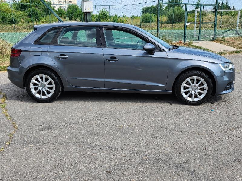 Audi A3  SPORTBACK 1.6 - изображение 3