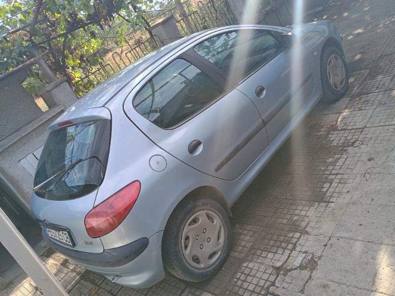 Peugeot 206 1.9 - изображение 3