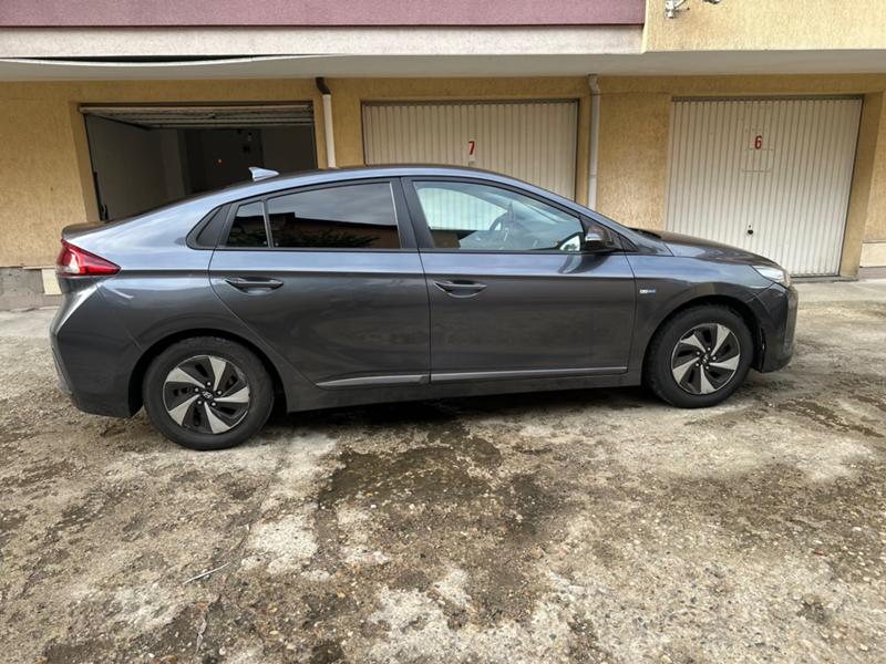 Hyundai Ioniq 1.6GDI Hybrid - изображение 4