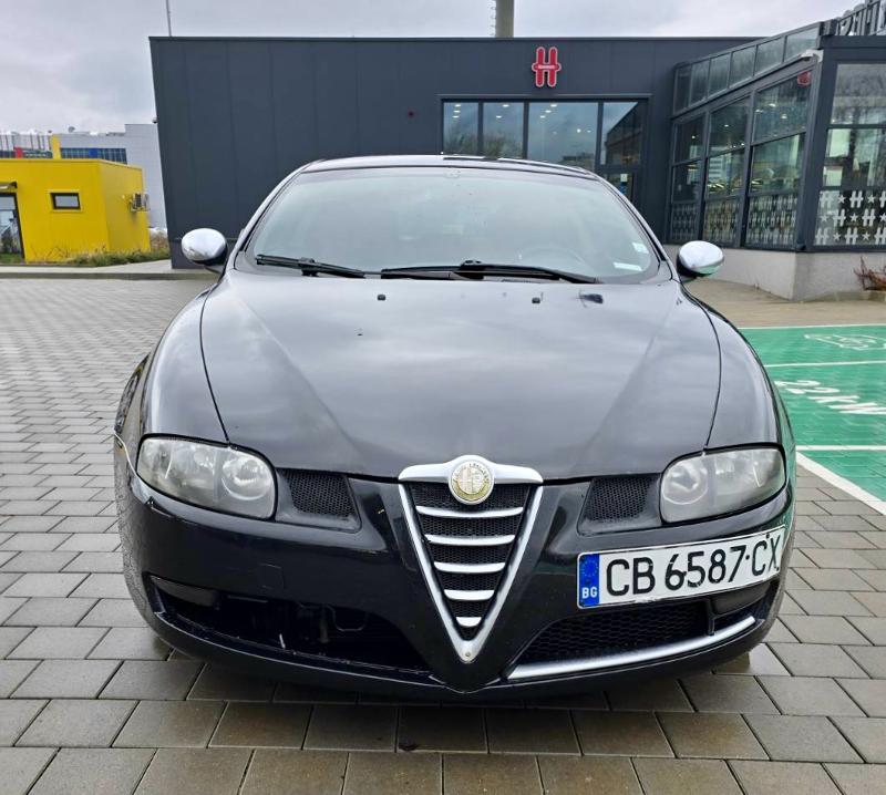 Alfa Romeo Gt 1.9 JTD - изображение 3