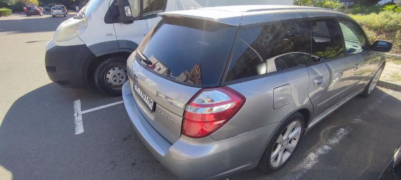 Subaru Legacy 2.0i 150к.с - изображение 2