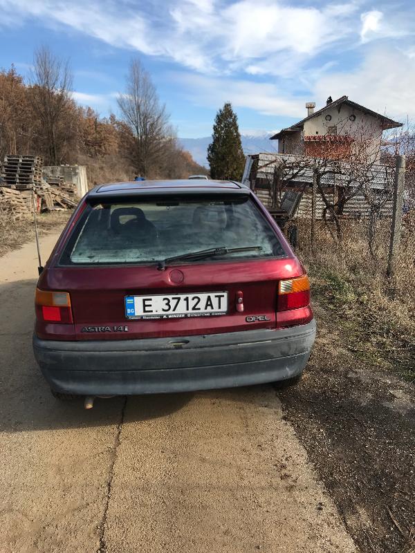 Opel Astra 1.4 - изображение 2