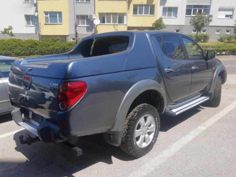 Mitsubishi L200 2.5 DID HARDTOP - изображение 2