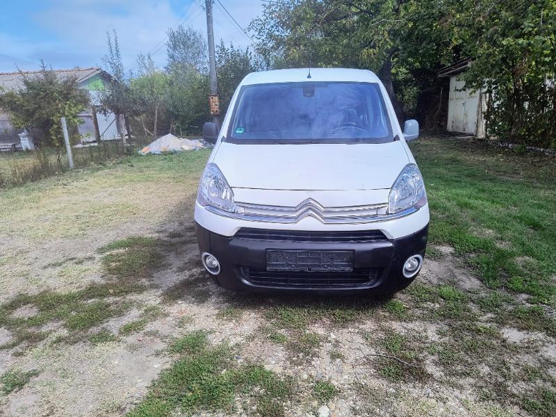 Citroen Berlingo 1.6Hdi 2015 Maxi - изображение 8