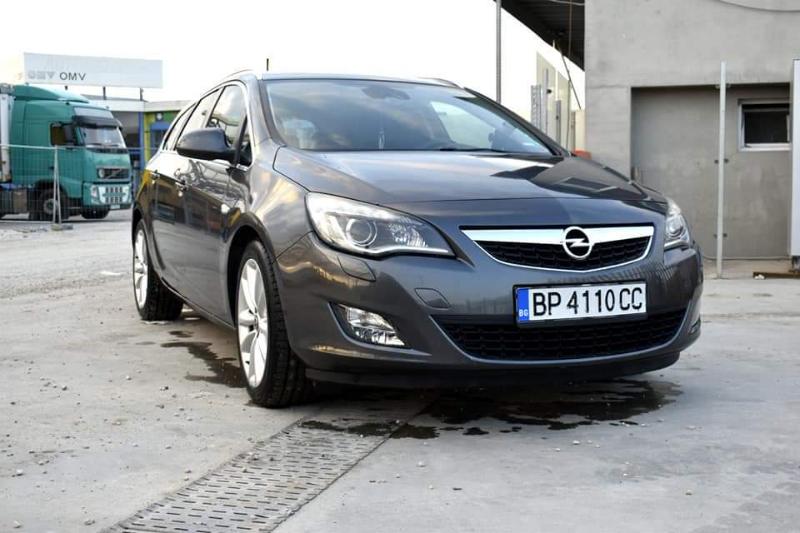 Opel Astra 1.7 CDTI COSMO - изображение 8