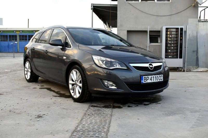 Opel Astra 1.7 CDTI COSMO - изображение 7