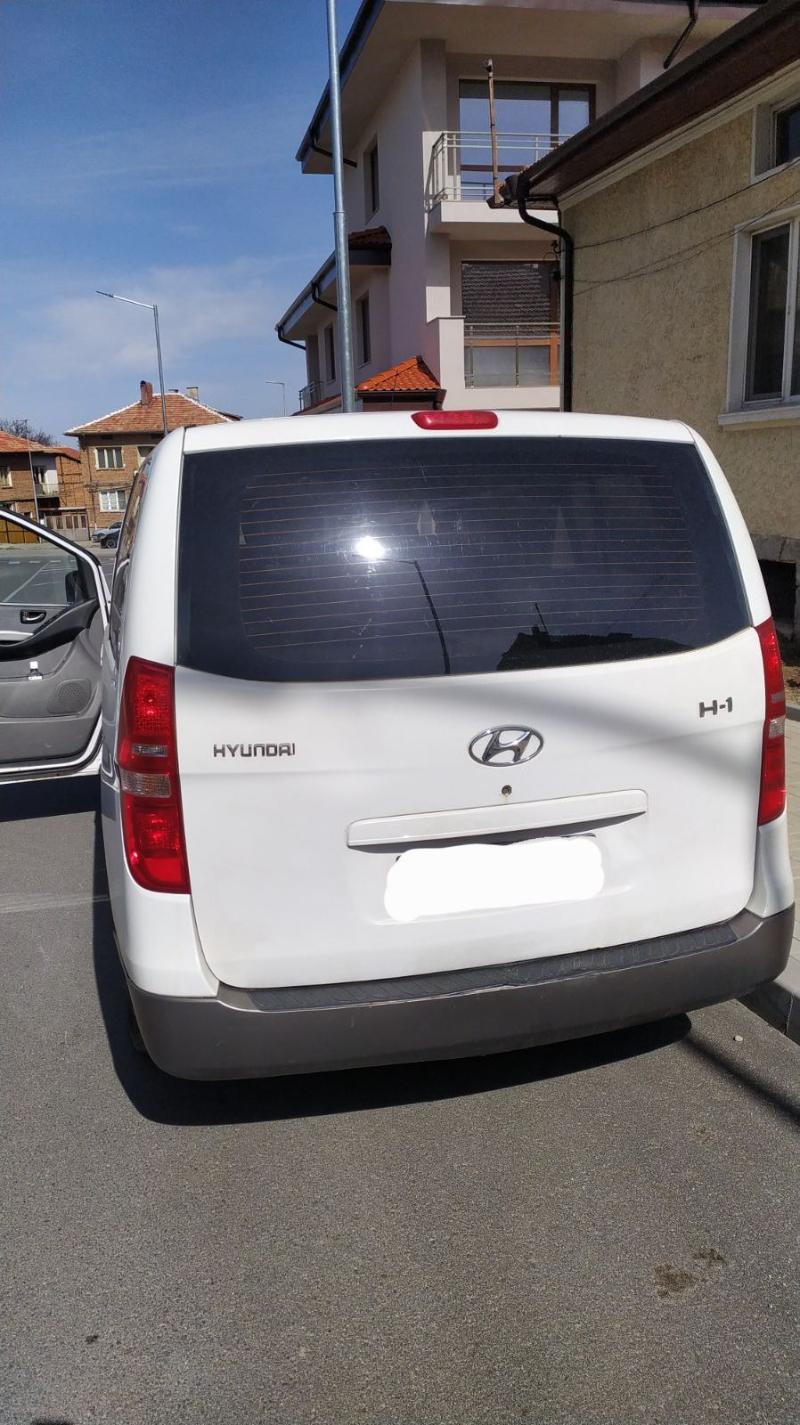 Hyundai H1 2.5 - изображение 2