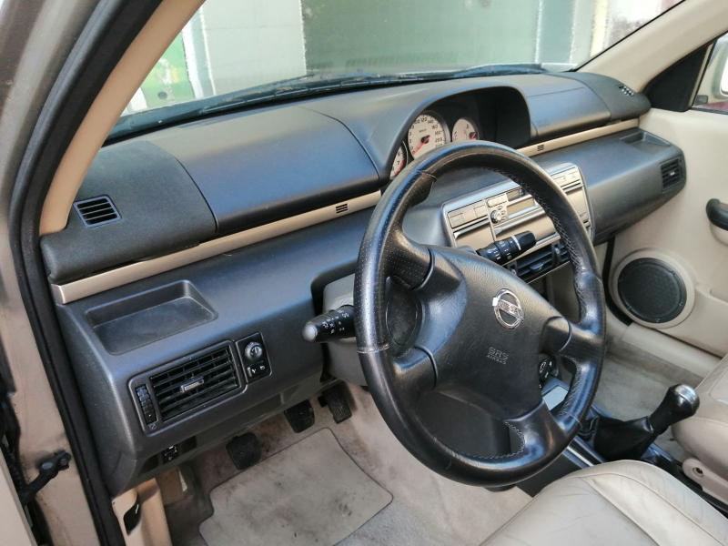 Nissan X-trail 2.5 165 к.с - изображение 7