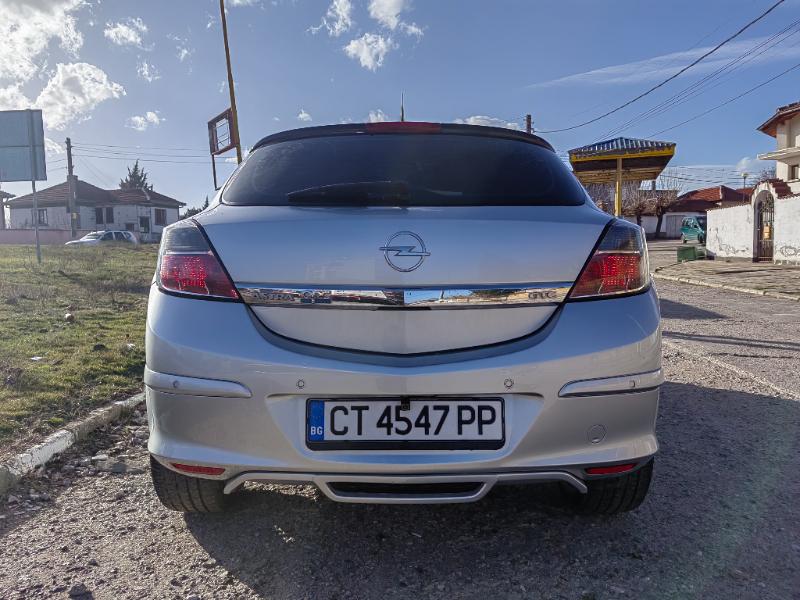 Opel Astra GTC 1.8i OPC - изображение 4