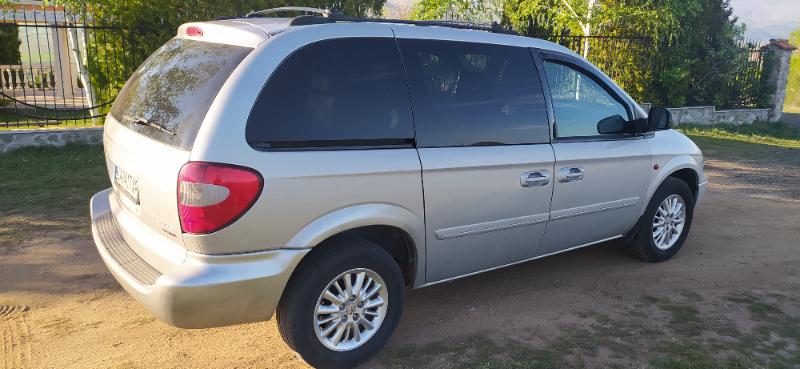 Chrysler Voyager 2.5 CRD - изображение 4