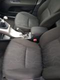 Toyota Auris 1.33 VVT-i - изображение 10