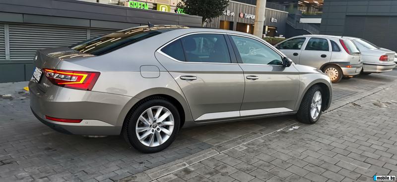 Skoda Superb  - изображение 4