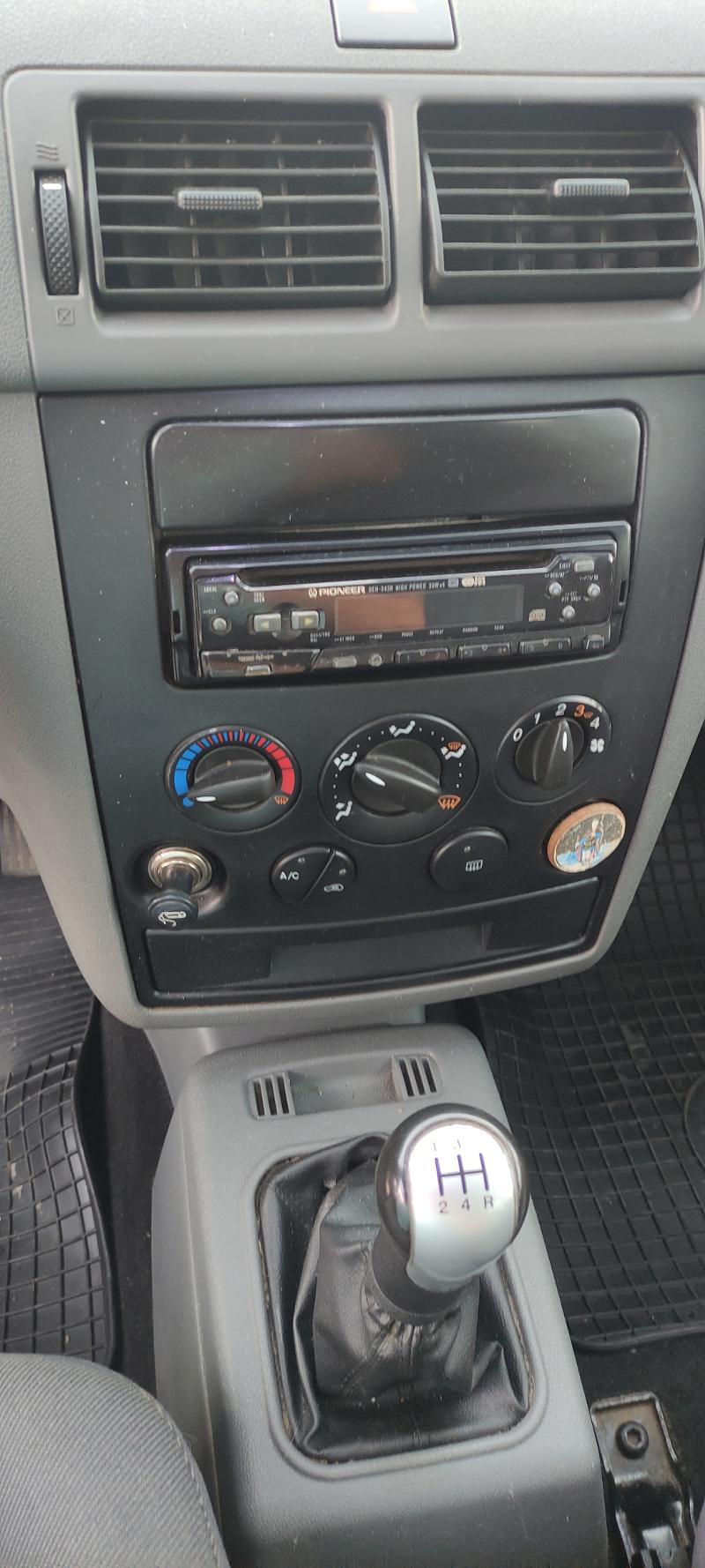 Ford Connect 1.8 TDCI - изображение 6