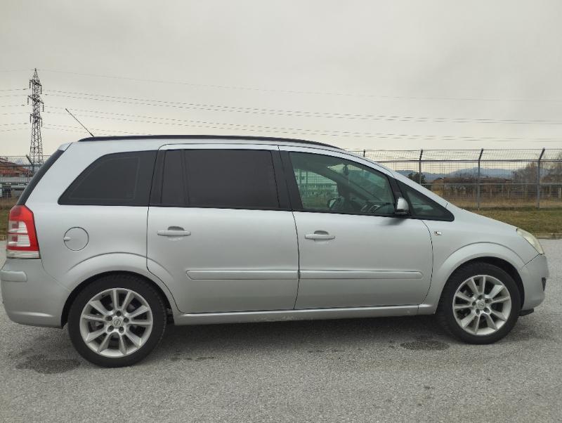 Opel Zafira 1.8 - изображение 6