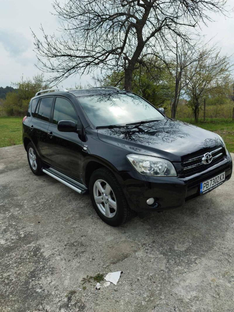 Toyota Rav4 2.2 136 - изображение 7