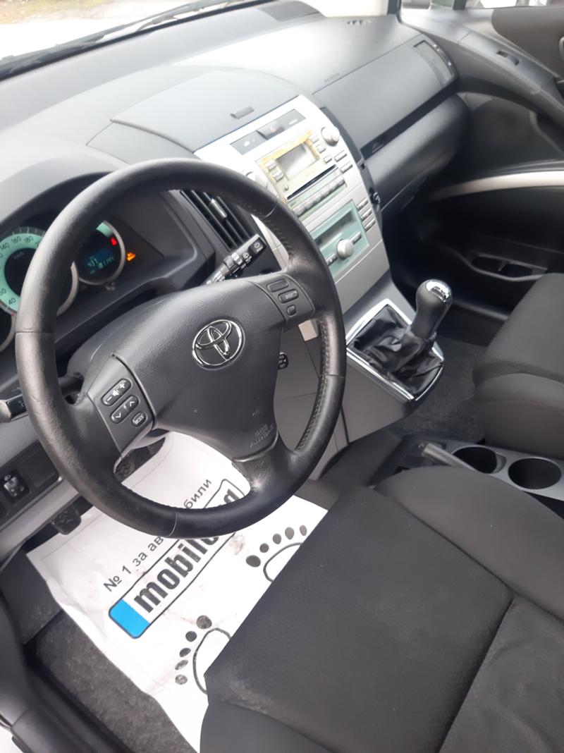 Toyota Corolla verso 2,0 116 7 м - изображение 3