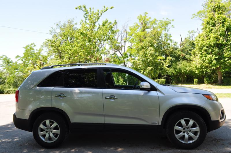 Kia Sorento 2.2 CRDI 4X4 - изображение 4