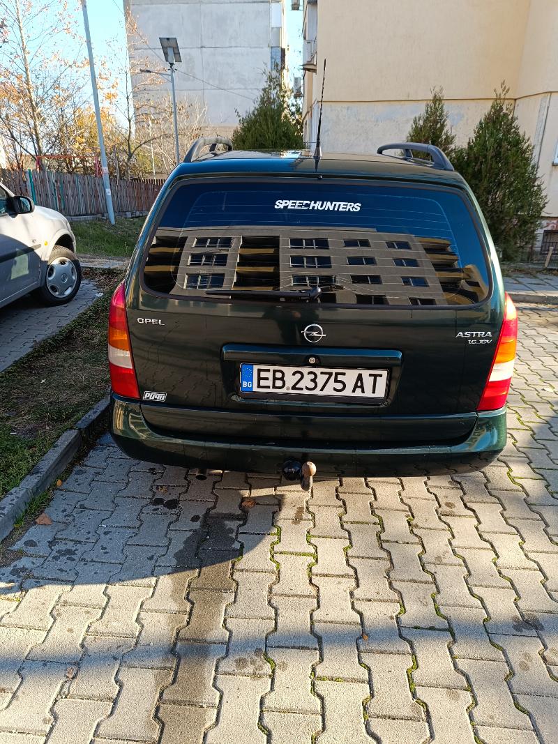 Opel Astra 1.6 - изображение 6