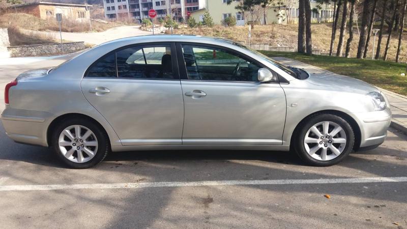 Toyota Avensis 1.8VVT - изображение 2