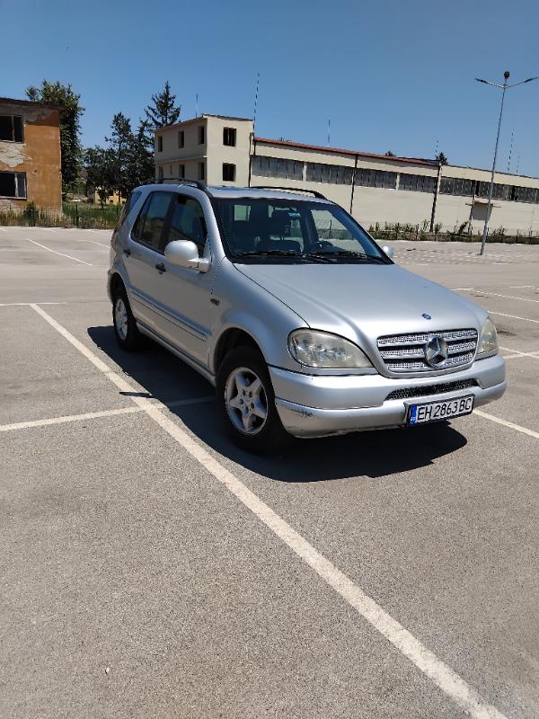 Mercedes-Benz ML 230 2300 - изображение 2