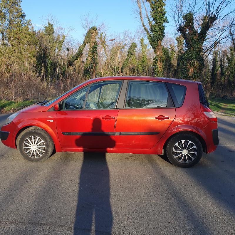 Renault Scenic 1.5 - изображение 3