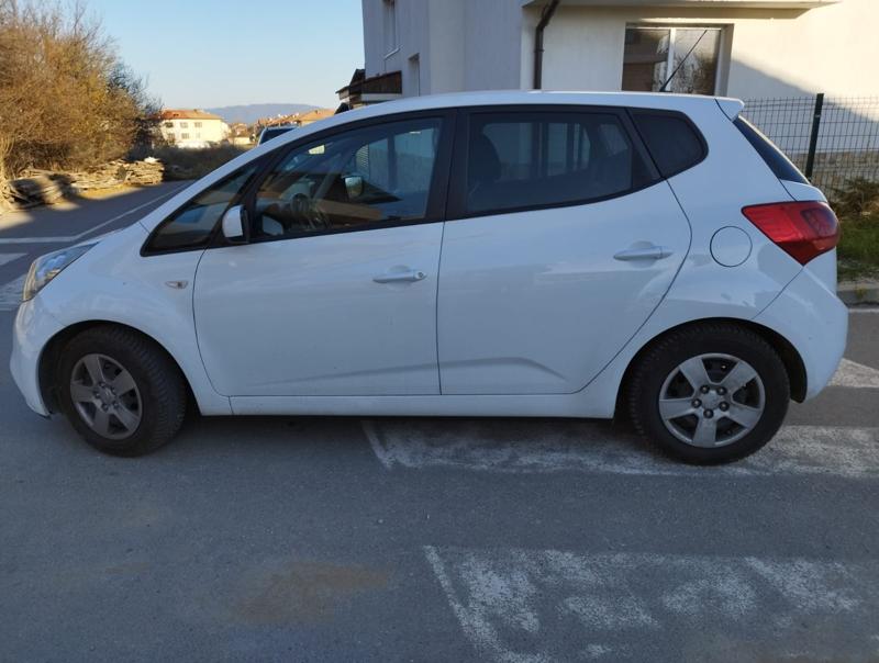 Kia Venga 1.4 DISEL NAVI - изображение 4