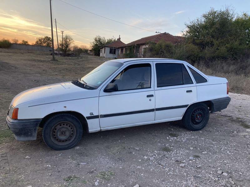 Opel Kadett 1.6D - изображение 2