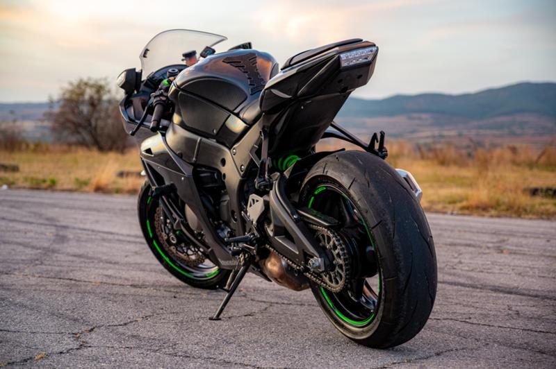 Kawasaki Zxr ZX10R - изображение 9