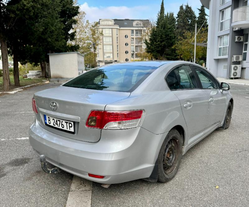 Toyota Avensis 2.2 D4D - изображение 7