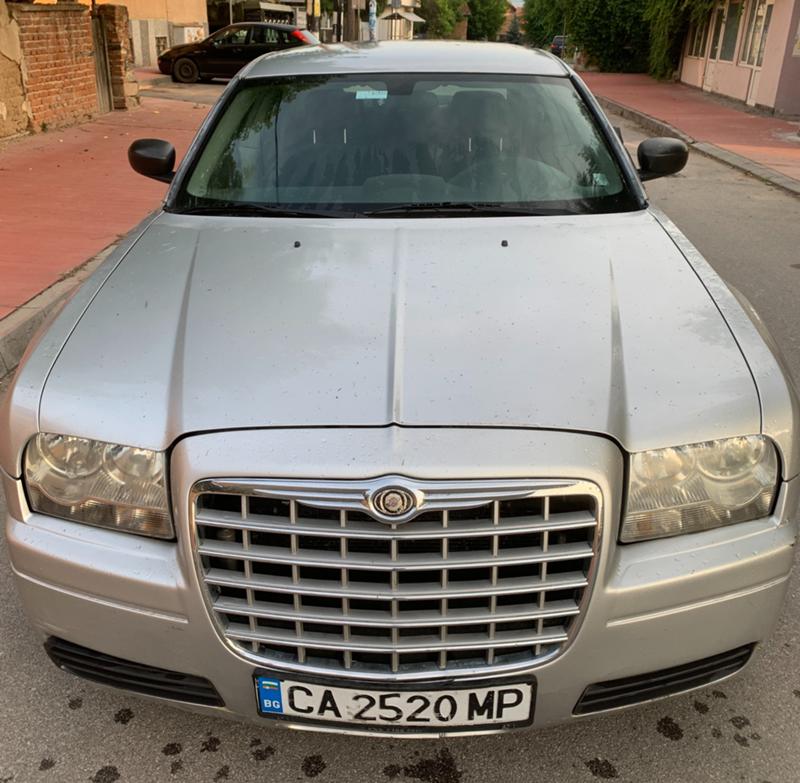 Chrysler 300c 2.7 i - изображение 3