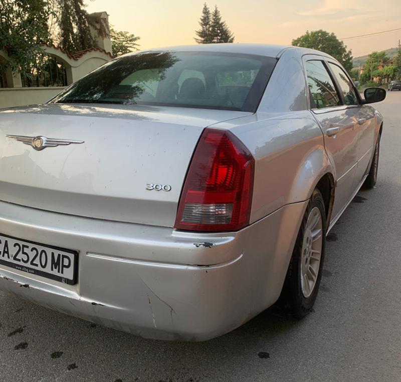 Chrysler 300c 2.7 i - изображение 5