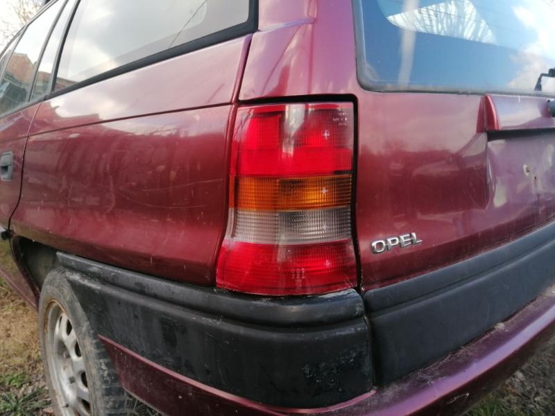 Opel Astra 1,6 - изображение 3