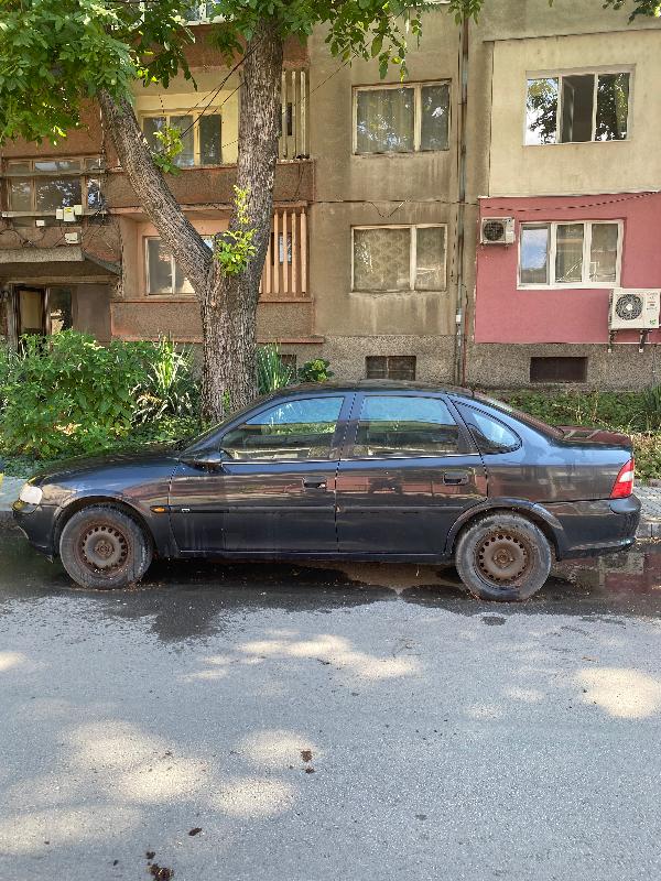 Opel Vectra 1,6  - изображение 5