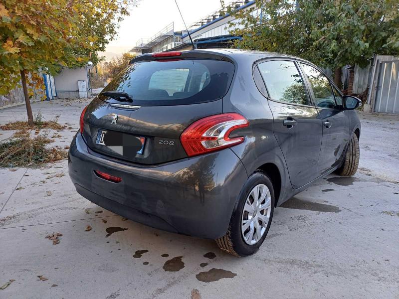 Peugeot 208 1.4 HDI 68 - изображение 3