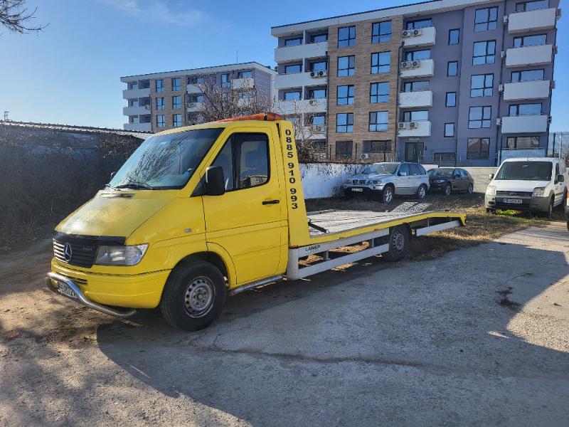 Mercedes-Benz Sprinter 308 2.3 - изображение 2