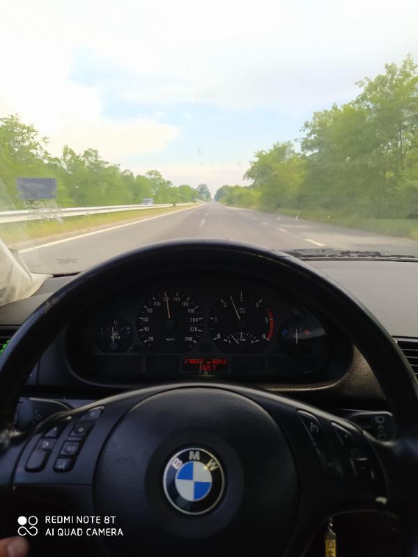 BMW 320 2.0 136hp  - изображение 9