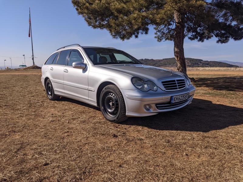 Mercedes-Benz C 220  - изображение 3