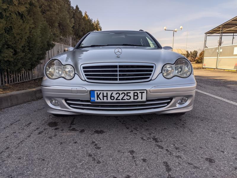 Mercedes-Benz C 220  - изображение 10