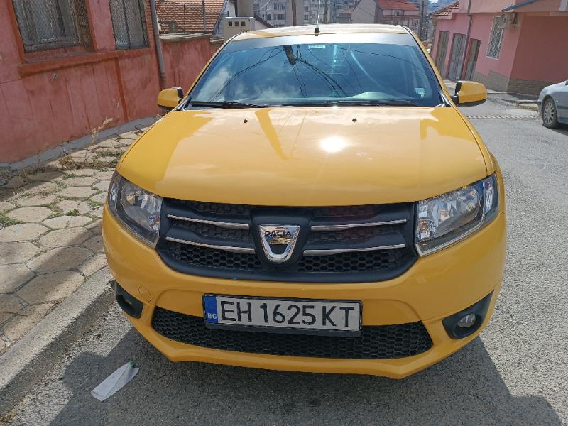 Dacia Sandero 1.2 газ - изображение 1