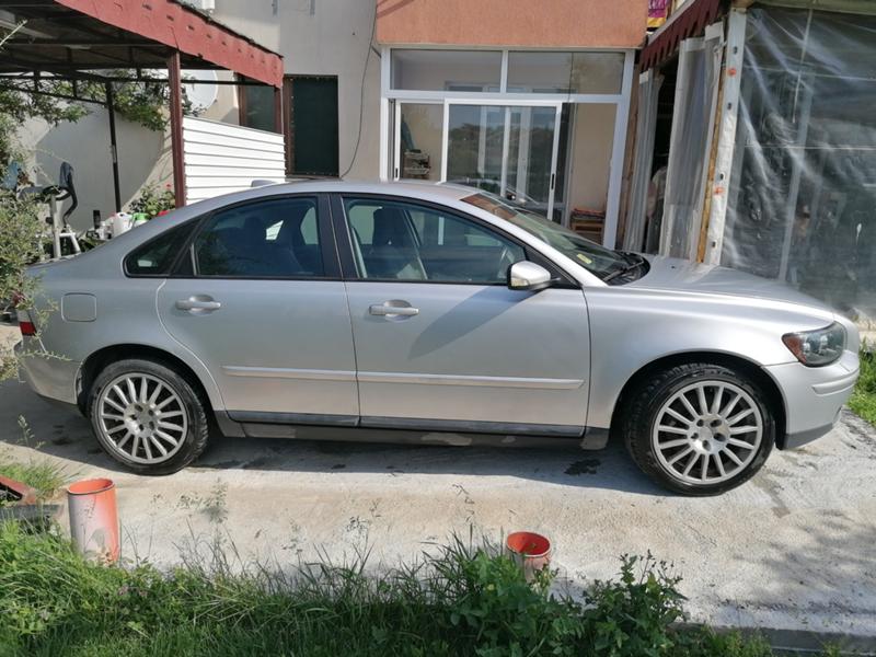 Volvo S40 2.0D - изображение 4