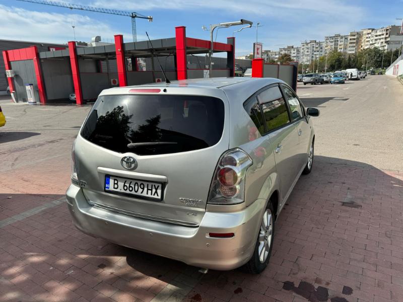 Toyota Corolla verso 2.2 136к.с D4D - изображение 4