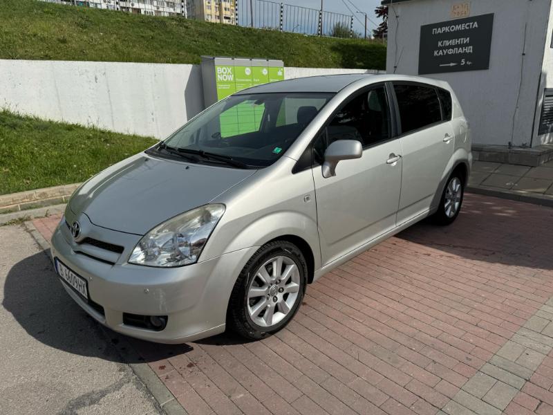 Toyota Corolla verso 2.2 136к.с D4D - изображение 2